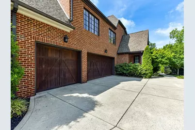 808 Huntington Park Drive, Charlotte, NC 28211 - Photo 3