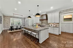 808 Huntington Park Dr, Charlotte, NC 28211 - Photo 11
