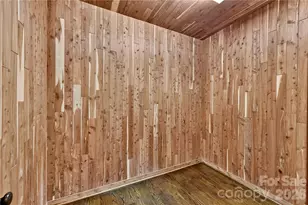 808 Huntington Park Dr, Charlotte, NC 28211 - Photo 33