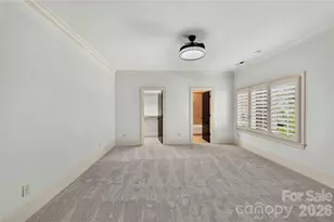 808 Huntington Park Dr, Charlotte, NC 28211 - Photo 29