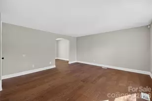 4832 Cheviot Rd, Charlotte, NC 28269 - Photo 5