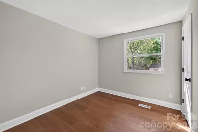 4832 Cheviot Road, Charlotte, NC 28269 - Photo 17