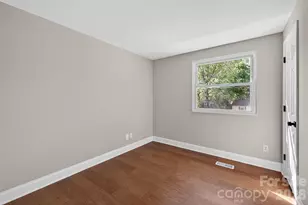 4832 Cheviot Rd, Charlotte, NC 28269 - Photo 17