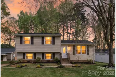 4832 Cheviot Road, Charlotte, NC 28269 - Photo 1