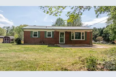 2525 Old Trenton Place, Lenoir, NC 28645 - Photo 1