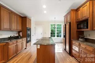 16 Hollyberry Ln, Brevard, NC 28712 - Photo 7