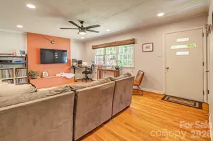 24 Forest Ln, Black Mountain, NC 28711 - Photo 5