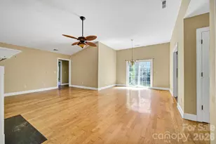 4979 Glen Cove Dr, Oak Island, NC 28461 - Photo 5