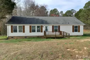 130 Gray Fox Dr, Lawndale, NC 28090 - Photo 3