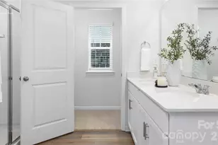 6515 Barcelona Wy, Charlotte, NC 28214 - Photo 21