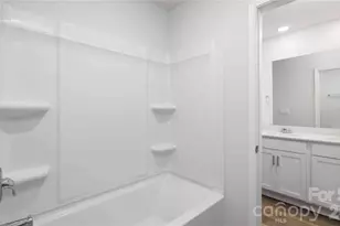 6515 Barcelona Wy, Charlotte, NC 28214 - Photo 27