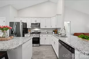 5693 Silver Bell Ln, Granite Falls, NC 28630 - Photo 11