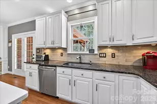 12532 Overlook Mountain Dr, Charlotte, NC 28216 - Photo 15
