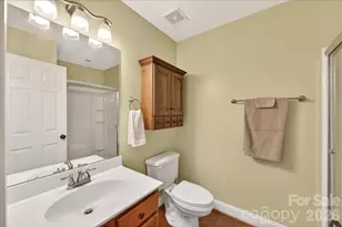 12532 Overlook Mountain Dr, Charlotte, NC 28216 - Photo 19