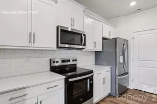 7596 Bainbridge Rd, Sherrills Ford, NC 28673 - Photo 13