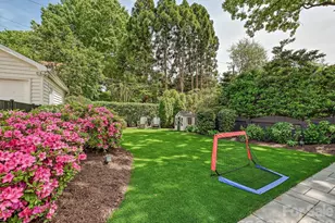 2001 Beverly Dr, Charlotte, NC 28207 - Photo 35