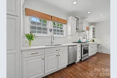 2001 Beverly Drive, Charlotte, NC 28207 - Photo 15