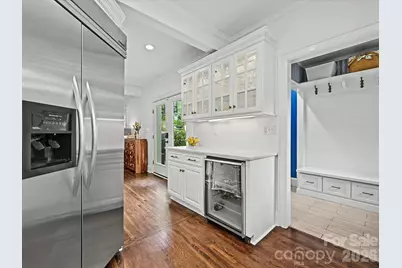 2001 Beverly Drive, Charlotte, NC 28207 - Photo 11