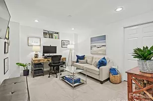 2001 Beverly Dr, Charlotte, NC 28207 - Photo 23