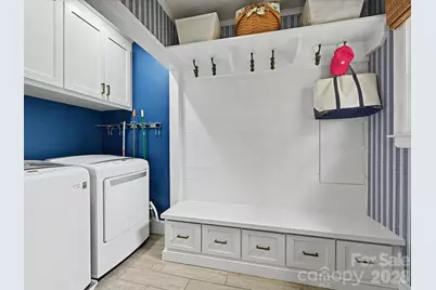 2001 Beverly Drive, Charlotte, NC 28207 - Photo 17