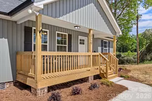 320 Sharon Rd, York, SC 29745 - Photo 5