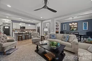 927 Canopy Fls Ln, York, SC 29745 - Photo 7