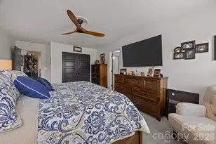 927 Canopy Fls Ln, York, SC 29745 - Photo 17