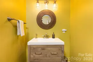 221 Pineville-Matthews Rd, Matthews, NC 28105 - Photo 17