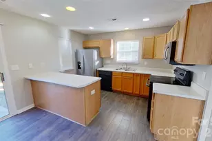 14271 Tranters Creek Ln, Charlotte, NC 28273 - Photo 5