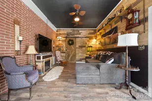 326 Tanner St, Rutherfordton, NC 28139 - Photo 17