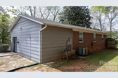 326 Tanner Street, Rutherfordton, NC 28139 - Photo 29