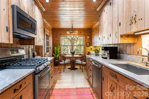 15 Meadow Ln, Fairview, NC 28730 - Photo 13