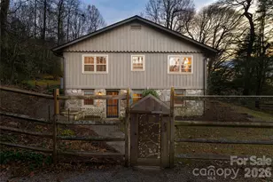 15 Meadow Ln, Fairview, NC 28730 - Photo 3