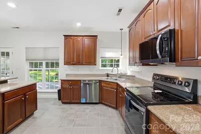 734 Lynnwood Farms Drive, Fort Mill, SC 29715 - Photo 11