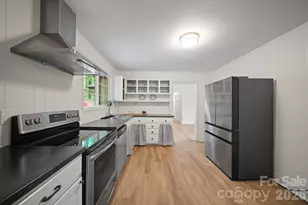 70 Melton Rd, Candler, NC 28715 - Photo 21