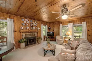 10844 Greenville Hwy, Cedar Mountain, NC 28718 - Photo 13
