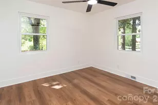 137 Birchwood Dr, Charlotte, NC 28214 - Photo 17