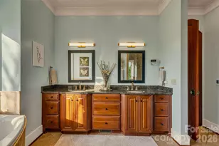 8 Timberwolf Ct, Asheville, NC 28804 - Photo 23