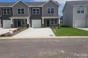 66 Clear Crk Ln, Waynesville, NC 28785 - Photo 1