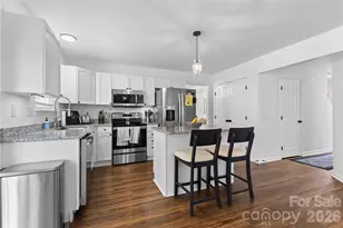 9746 Holly Park Dr, Charlotte, NC 28214 - Photo 13