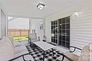 9746 Holly Park Dr, Charlotte, NC 28214 - Photo 39