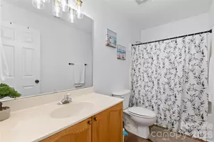9746 Holly Park Dr, Charlotte, NC 28214 - Photo 31