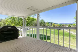 60 Dix Creek Chapel Rd, Asheville, NC 28806 - Photo 17