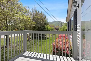 60 Dix Creek Chapel Rd, Asheville, NC 28806 - Photo 13