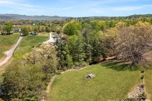 60 Dix Creek Chapel Rd, Asheville, NC 28806 - Photo 31