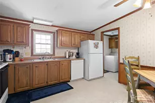 60 Dix Creek Chapel Rd, Asheville, NC 28806 - Photo 5