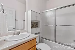 112 Chestnut Ln, Hendersonville, NC 28792 - Photo 27