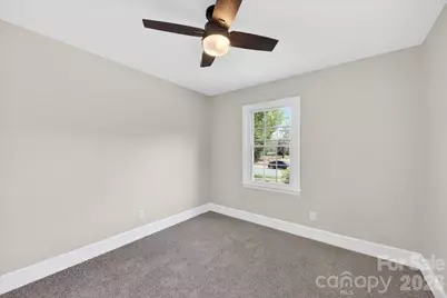 4820 Charleston Drive, Charlotte, NC 28212 - Photo 25