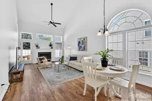 4237 Piccadilly Ln, Fort Mill, SC 29707 - Photo 3