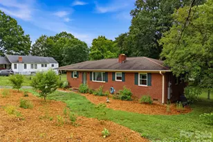 605 W 19th Ave, Gastonia, NC 28052 - Photo 5